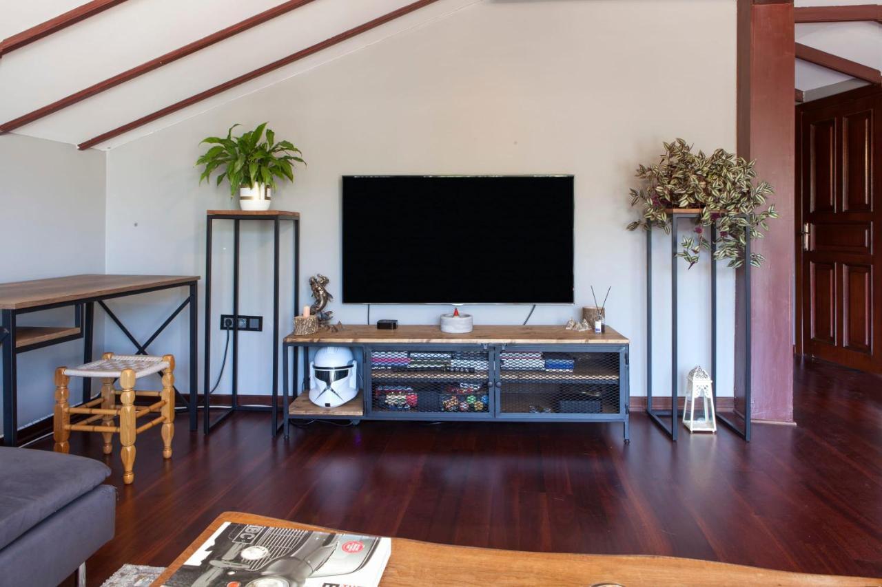 イスタンブールCharming Flat With A Lovely Terrace In Yenikoyアパートメント エクステリア 写真